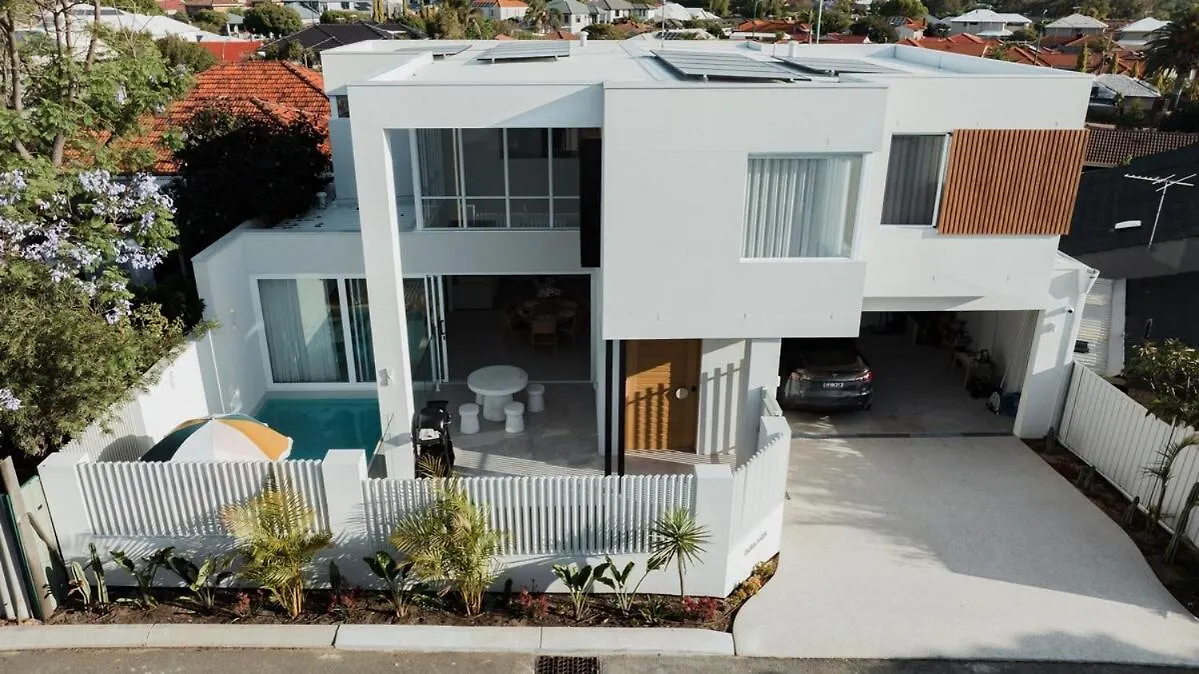 Well Furnished And In A Good Location Apartamento Perth 0*,